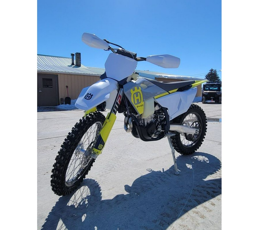 2023 Husqvarna® FX 450