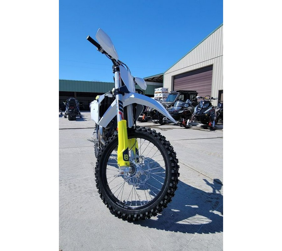 2023 Husqvarna® FX 450