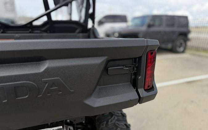 2025 Honda® Pioneer 1000
