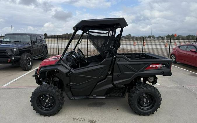 2025 Honda® Pioneer 1000