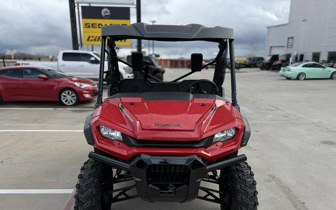2025 Honda® Pioneer 1000