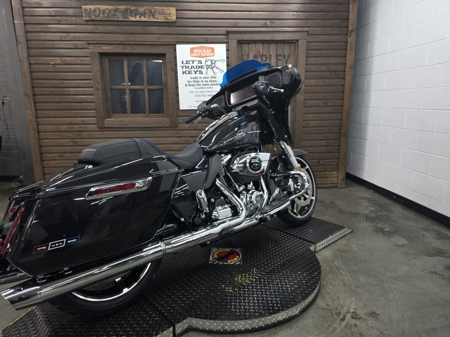 2026 Harley-Davidson® Street Glide® MIDNIGHT EMBER