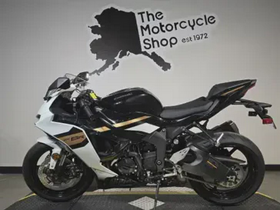 2026 Kawasaki NINJA ZX-6R ABS