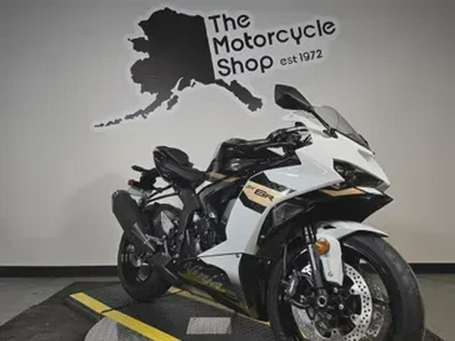 2026 Kawasaki NINJA ZX-6R ABS