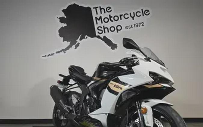 2026 Kawasaki NINJA ZX-6R ABS
