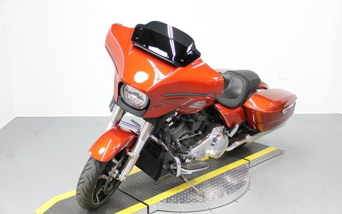 2024 Harley-Davidson® Street Glide® Whiskey Fire