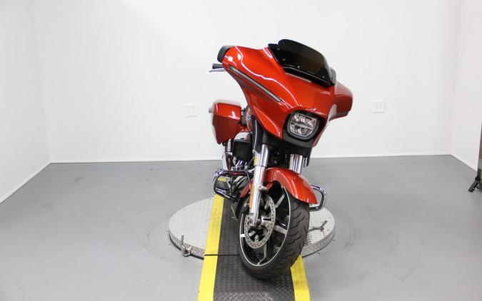 2024 Harley-Davidson® Street Glide® Whiskey Fire