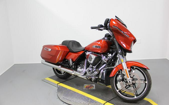 2024 Harley-Davidson® Street Glide® Whiskey Fire