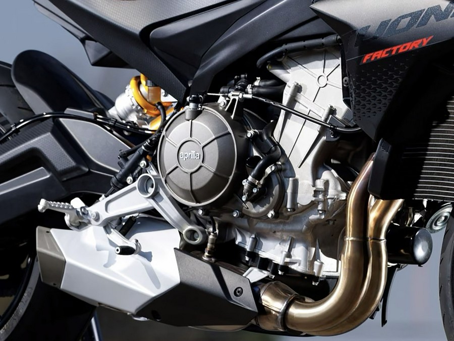 2026 Aprilia Tuono 660 Factory