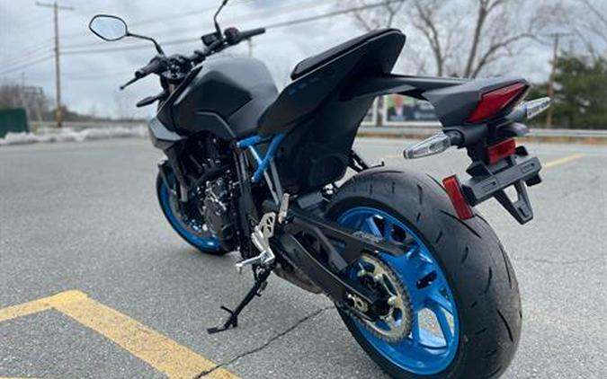 2024 Suzuki GSX-8S