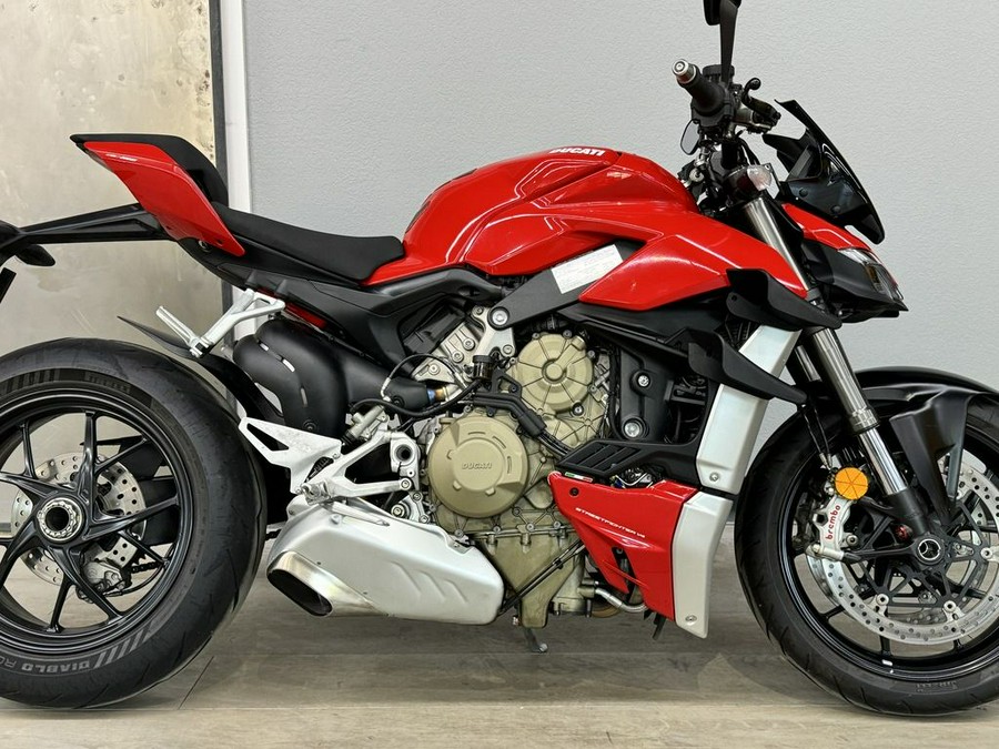 2022 Ducati Streetfighter V4 Ducati Red