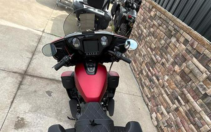 2025 Indian Motorcycle Roadmaster® Dark Horse®