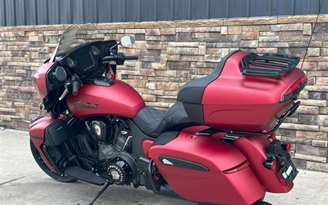 2025 Indian Motorcycle Roadmaster® Dark Horse®