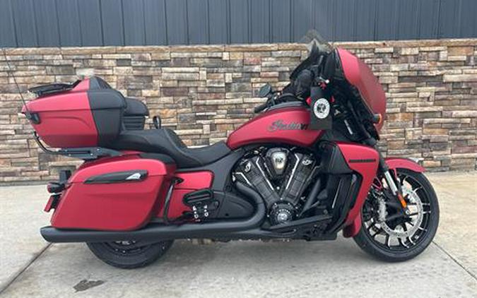 2025 Indian Motorcycle Roadmaster® Dark Horse®