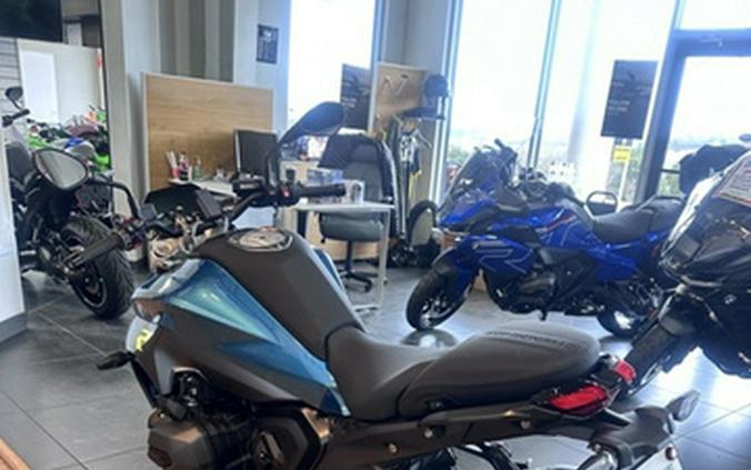 2026 BMW R 1300 R Snapper Rocks Blue