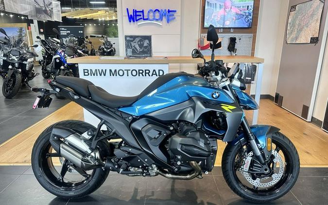 2026 BMW R 1300 R Snapper Rocks Blue