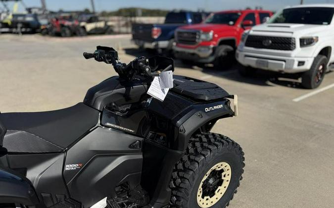 2026 Can-Am® Outlander MAX Backcountry
