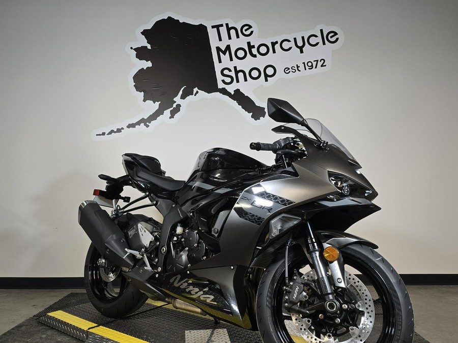 2026 Kawasaki NINJA ZX-6R ABS