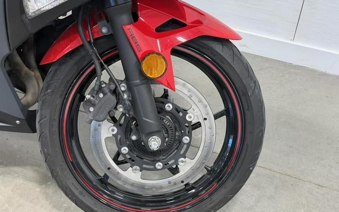 2025 Kawasaki Ninja® 500 ABS Passion Red/Metallic Flat Spark Black