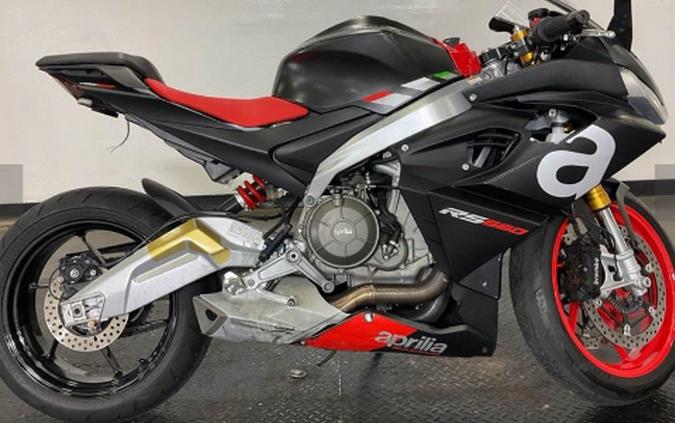 2021 Aprilia RS 660