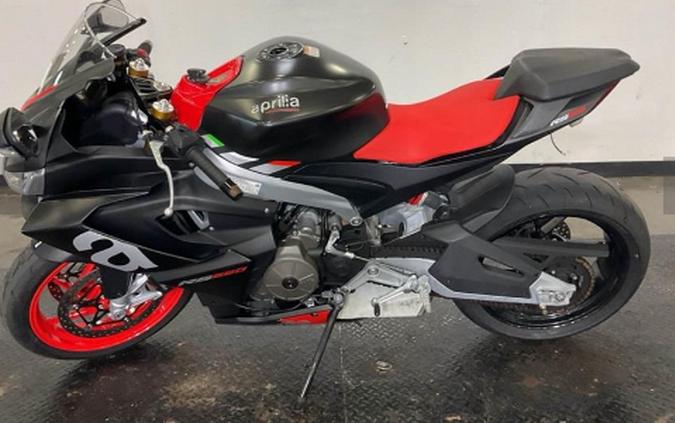 2021 Aprilia RS 660