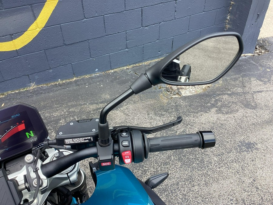 2026 BMW R1300R