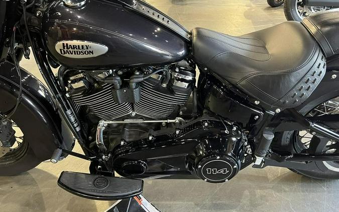 2021 Harley-Davidson® FLHCS - Heritage Classic 114