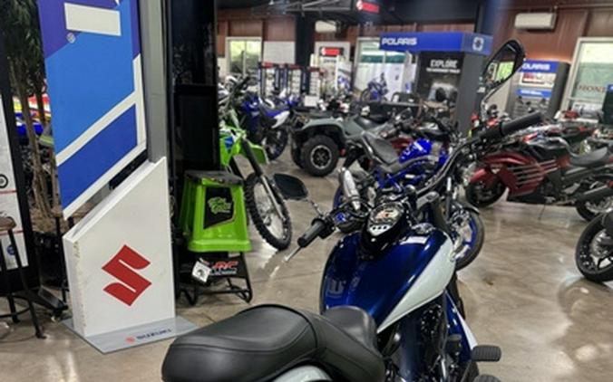 2026 Kawasaki Vulcan 900 Classic