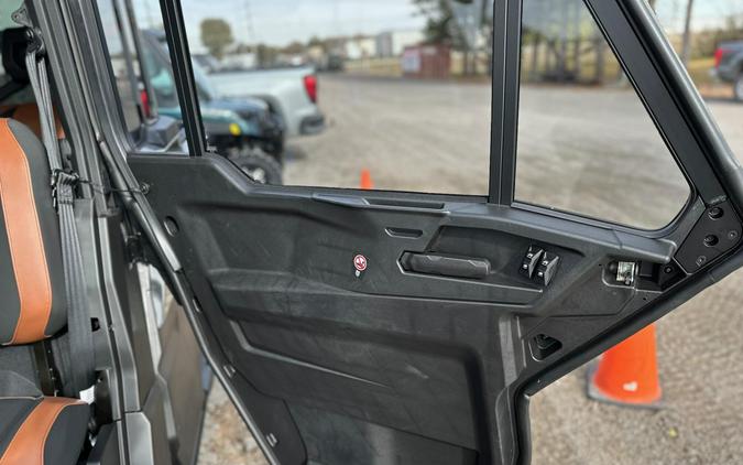 2026 Can-Am Defender MAX Lone Star CAB HD11