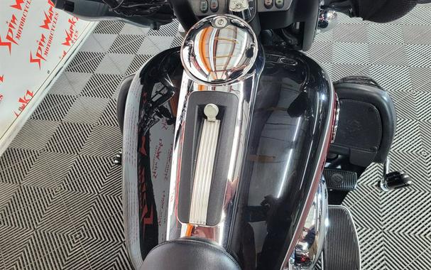 2008 HARLEY DAVIDSON ULTRA ROADSMITH TRIK