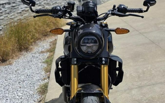 2023 Indian FTR R Carbon Carbon Fiber
