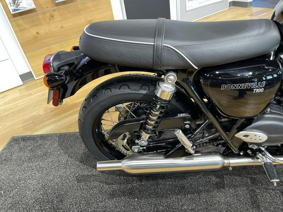 2022 Triumph Bonneville T100 Jet Black