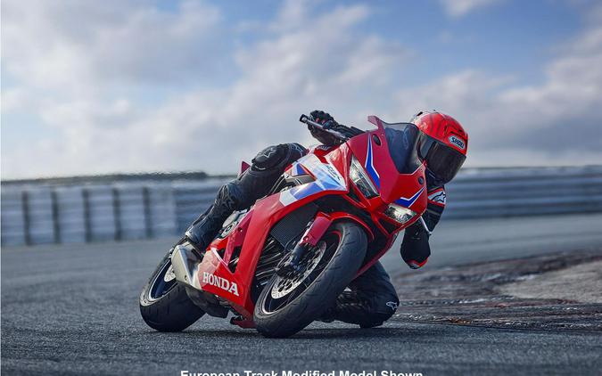 2026 Honda CBR650R E-Clutch