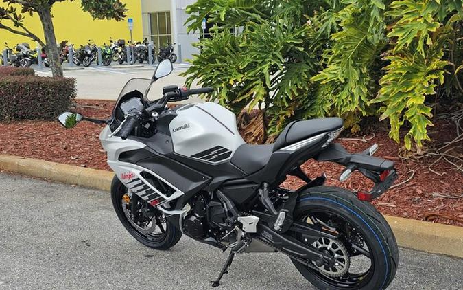 2026 Kawasaki Ninja 650 ABS