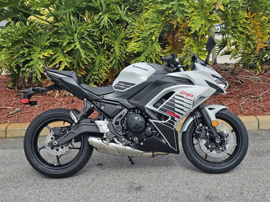 2026 Kawasaki Ninja 650 ABS
