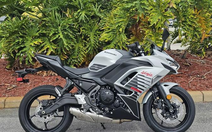 2026 Kawasaki Ninja 650 ABS