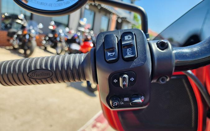 2020 Indian Motorcycle Chieftain® Dark Horse®