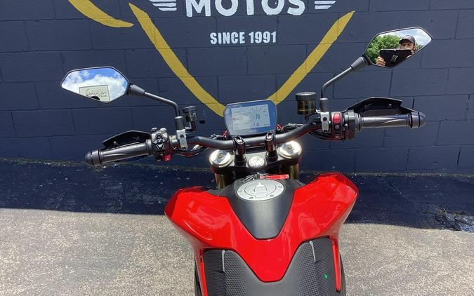 2026 Ducati HYPERMOTARD V2 SP