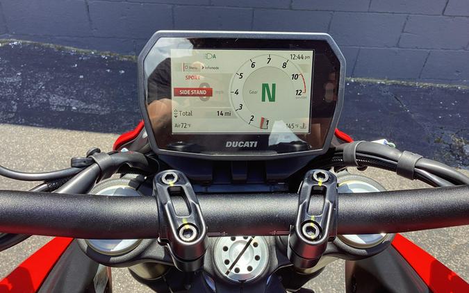 2026 Ducati HYPERMOTARD V2 SP