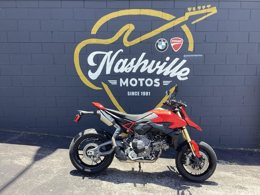 2026 Ducati HYPERMOTARD V2 SP