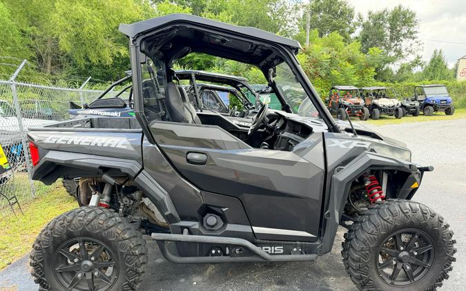 2021 Polaris GENERAL® XP 1000 Deluxe