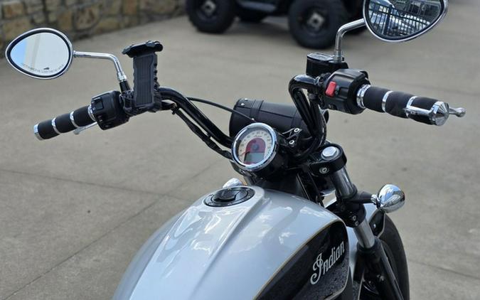 2019 Indian Scout Sixty ABS Star Silver / Thunder Black