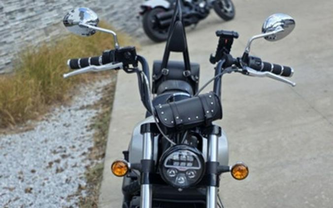 2019 Indian Scout Sixty ABS Star Silver / Thunder Black