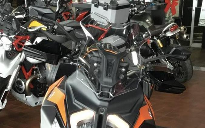 2019 KTM 1290 Super Duke GT