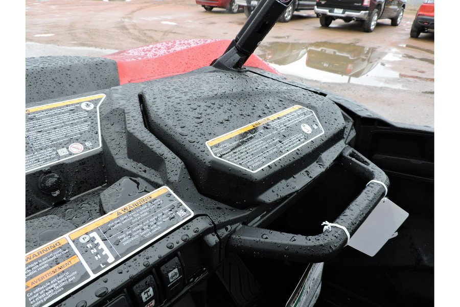 2025 Can-Am Commander XT 1000R