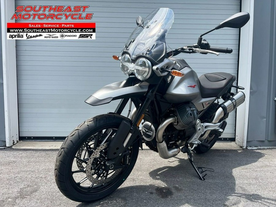 2025 Moto Guzzi V85 Strada