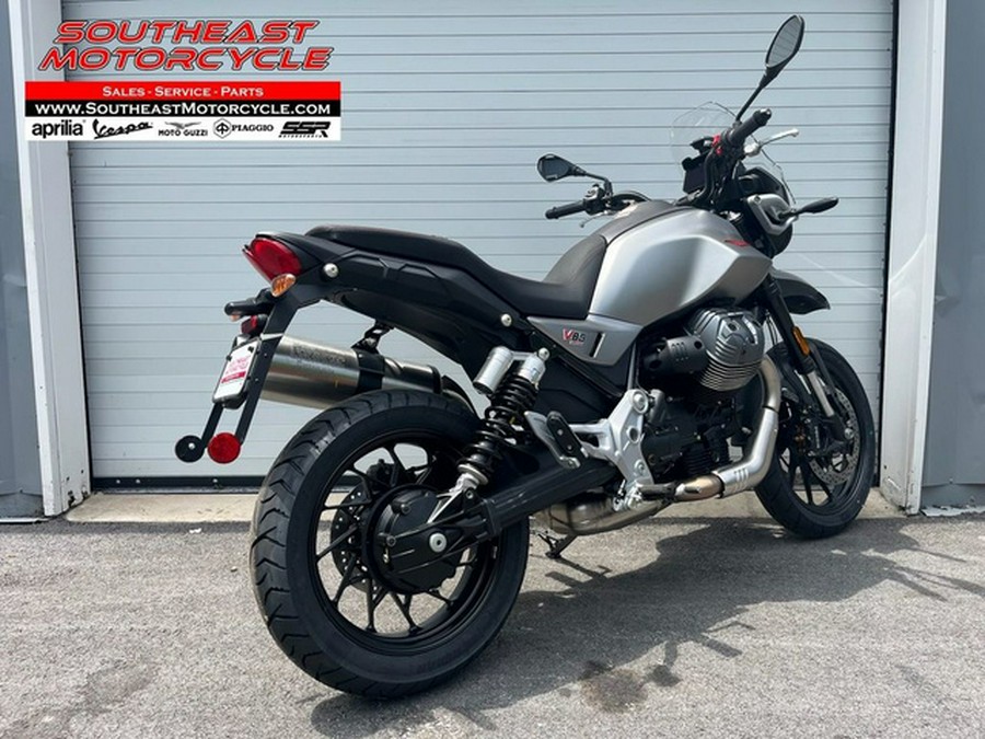 2025 Moto Guzzi V85 Strada