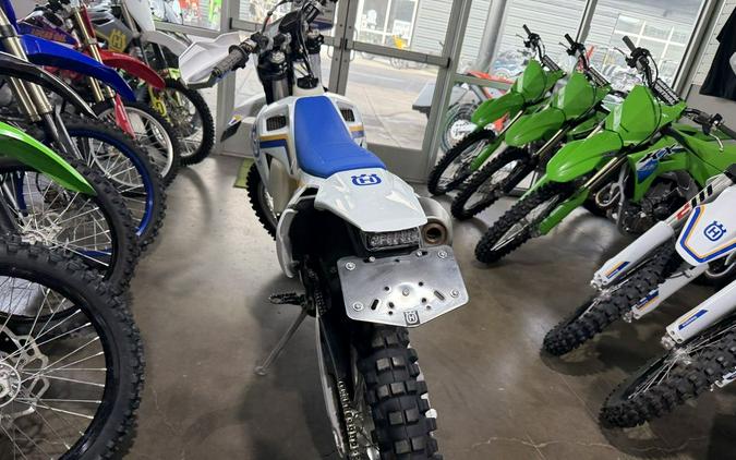 2023 Husqvarna® FE 450 Heritage