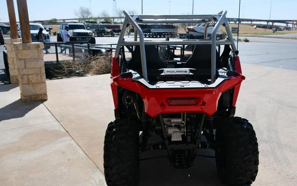 2026 POLARIS RZR 200 EFI
