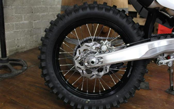 2025 Husqvarna® FE 450